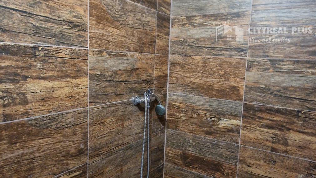 Ponúkam na predaj záhradnú chatu Nové Zámky