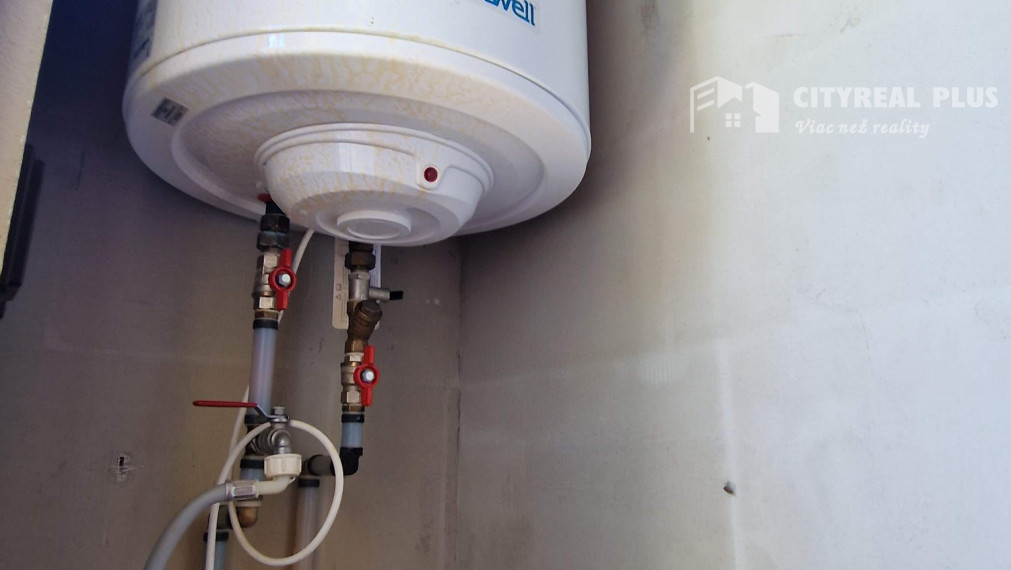 Ponúkam na predaj záhradnú chatu Nové Zámky