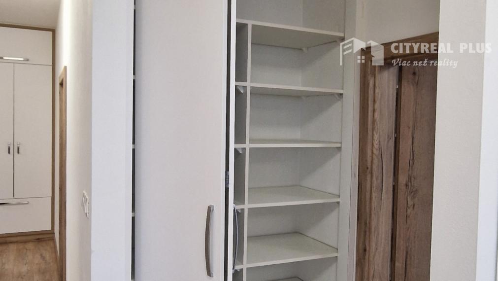 NA PRENÁJOM LUXUSNÝ 3 IZBOVÝ BYT SOHO NOVÉ ZÁMKY