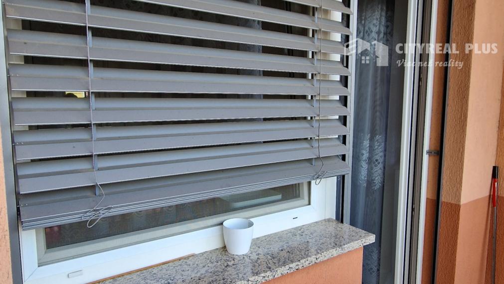 Na Predaj 2 izbový byt tehlovej bytovke lodžia Šurany