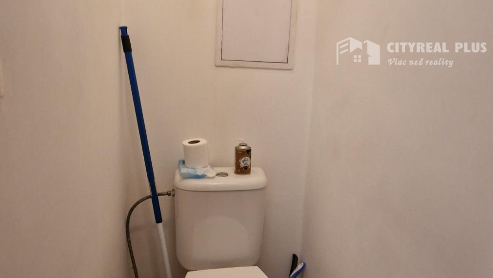 Na Predaj 2 izbový byt tehlovej bytovke lodžia Šurany