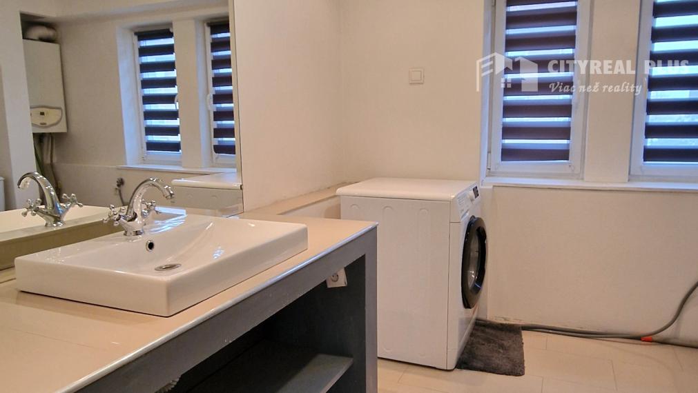 Tehlový 2 izbový byt na PREDAJ CENTRUM Nové Zámky