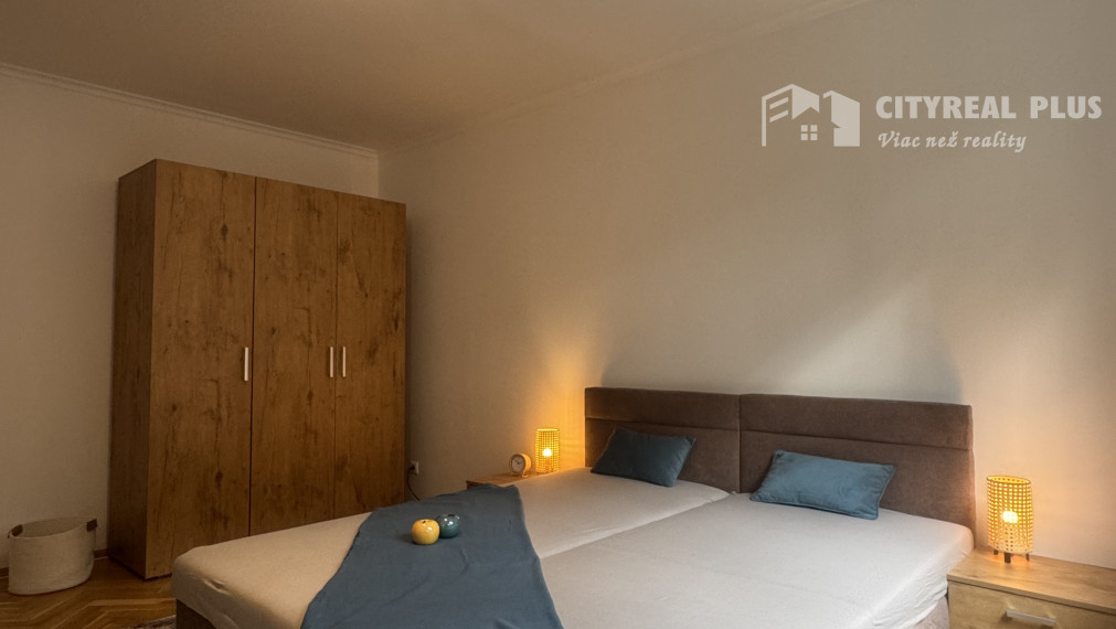 Ponúkame Vám na prenájom zariadený 1 izbový byt v meste Nové Zámky