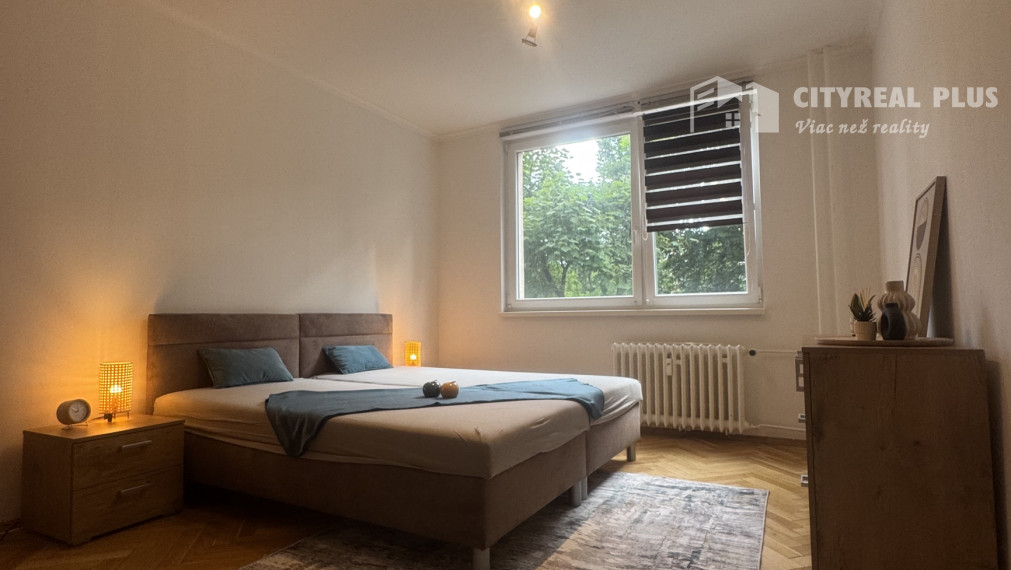 Ponúkame Vám na prenájom zariadený 1 izbový byt v meste Nové Zámky