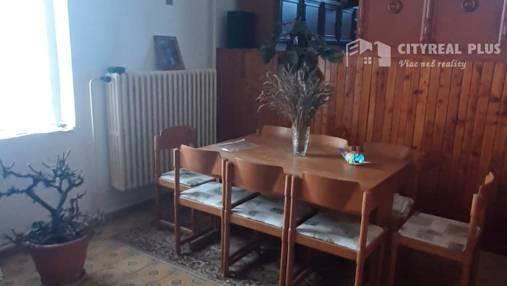 Na predaj 5 izbový rodinný dom v milionárskej štvrti Nové Zámky