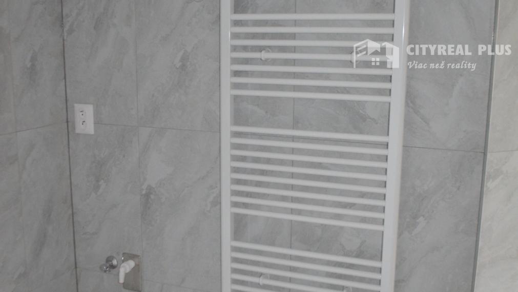 POSLEDNÝ 3 IZBOVÝ BYT NA PREDAJ!! Moderné bývanie v srdci Šurian . Komfort, štýl a jedinečná lokalita na dosah.