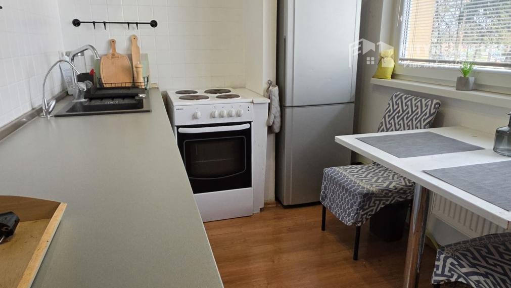 Predám prerobený tehlový 2 izbový byt s lodžiou Šurany