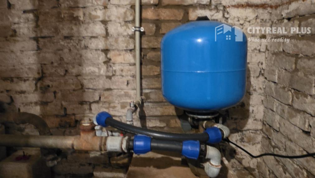 Predám chatu s kúpeľňou na Zúgove Nové Zámky