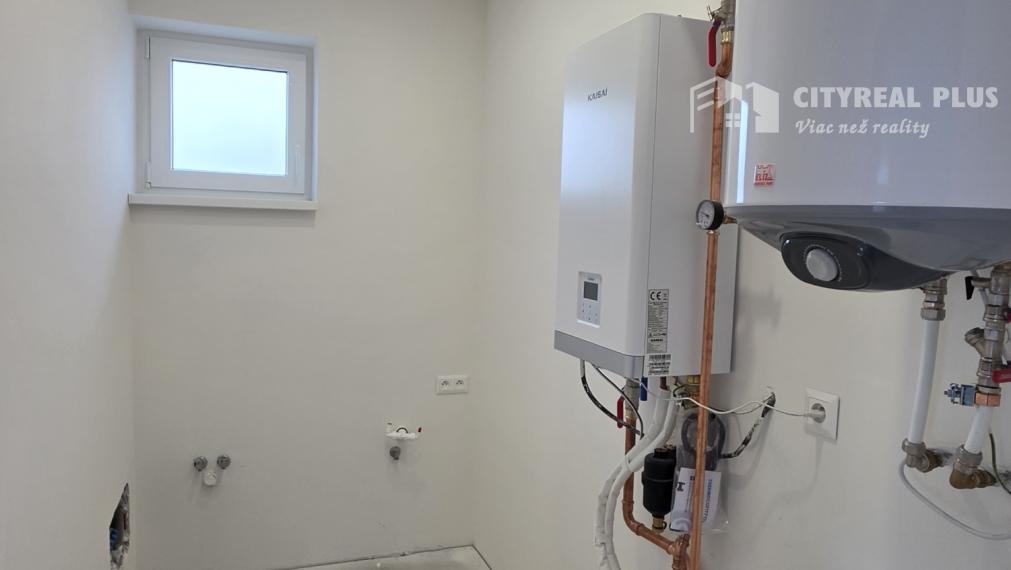 Na predaj 4 izbová moderná novostavba len 15 km od Komárna