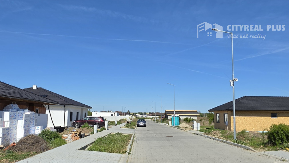 Na PREDAJ 4 izbová moderná a dizajnová NOVOSTAVBA Dvory nad Žitavou