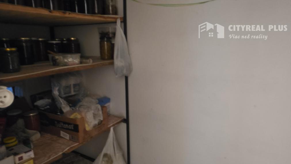 Predám Rodinný dom na Milionárskej štvrti Nové Zámky