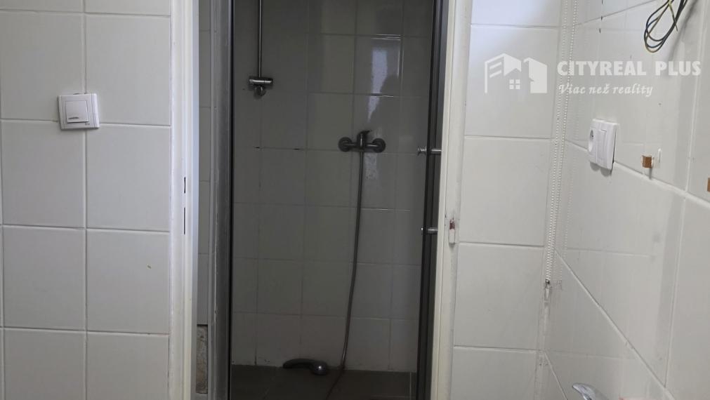 Prenájom obchodo administratívný priestor CENTRUM Nové Zámky
