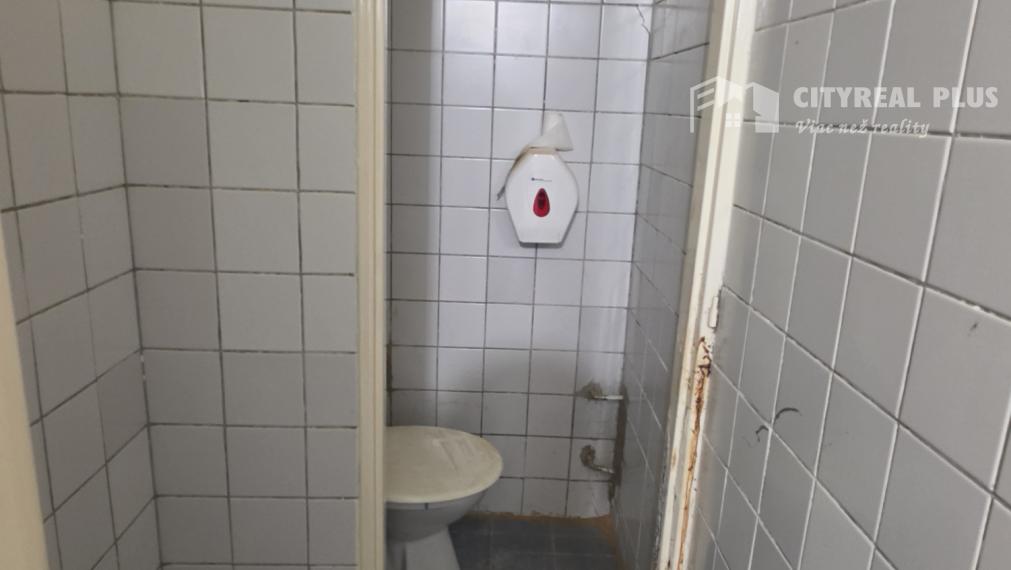Prenájom obchodo administratívný priestor CENTRUM Nové Zámky