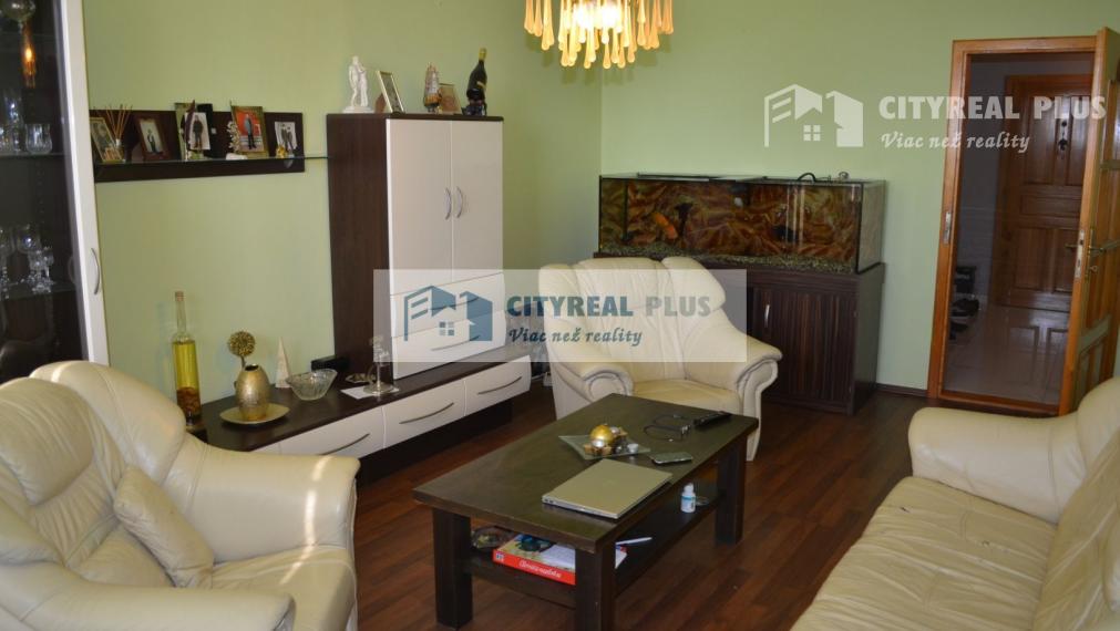 EXKLUZÍVNE !!! Predaj 3 izbový prerobený byt Nábrežná NZ