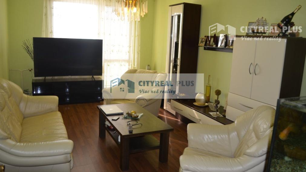 EXKLUZÍVNE !!! Predaj 3 izbový prerobený byt Nábrežná NZ