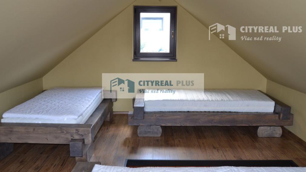 Na predaj krásny objekt so šiestimi chatkami Podhájska