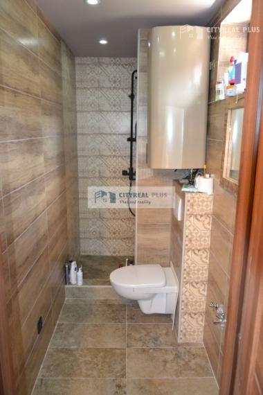 Na predaj krásny objekt so šiestimi chatkami Podhájska