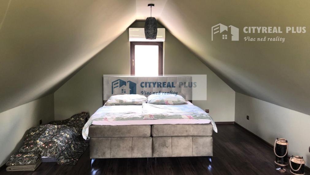 Na predaj krásny objekt so šiestimi chatkami Podhájska