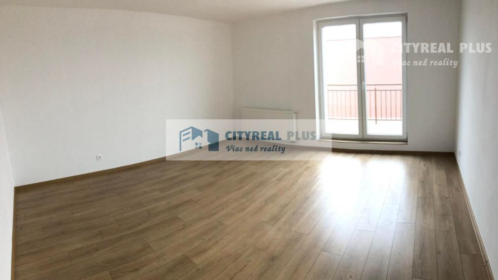 Na predaj  4- izbová novostavba len 10 km od NZ