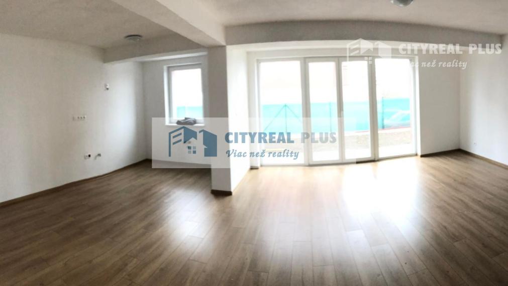 Na predaj  4- izbová novostavba len 10 km od NZ