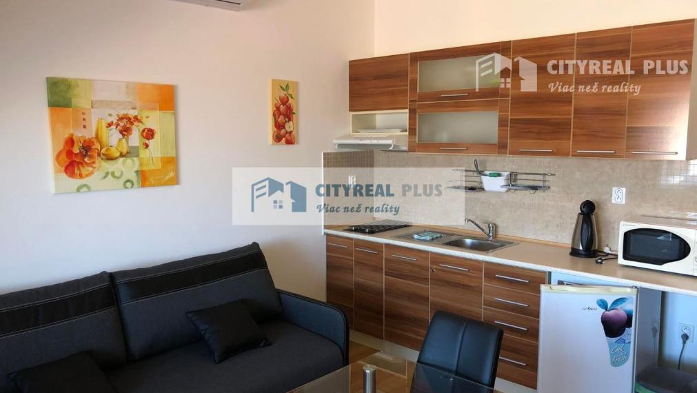 PREDÁM APARTMÁNY S BALKÓNMI PODHÁJSKA