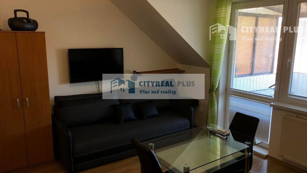 PREDÁM APARTMÁNY S BALKÓNMI PODHÁJSKA