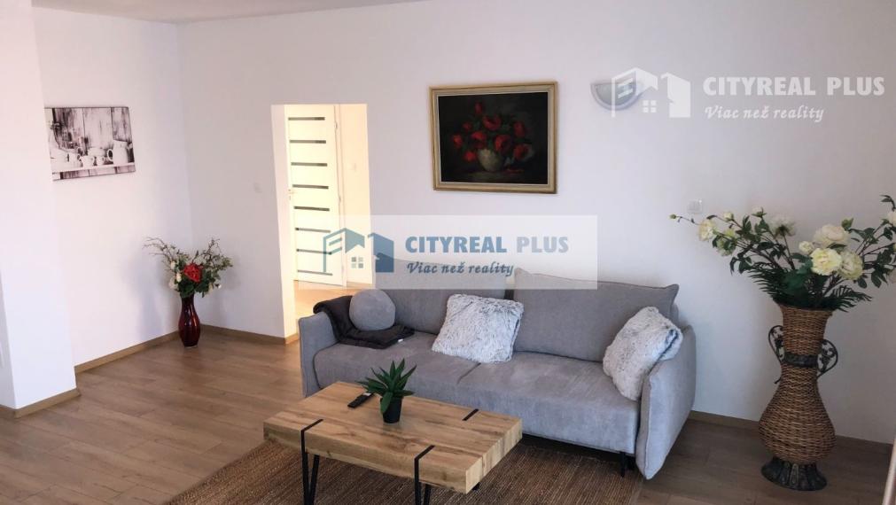 Predám novostavbu 4 izbového rodinného domu Palárikovo