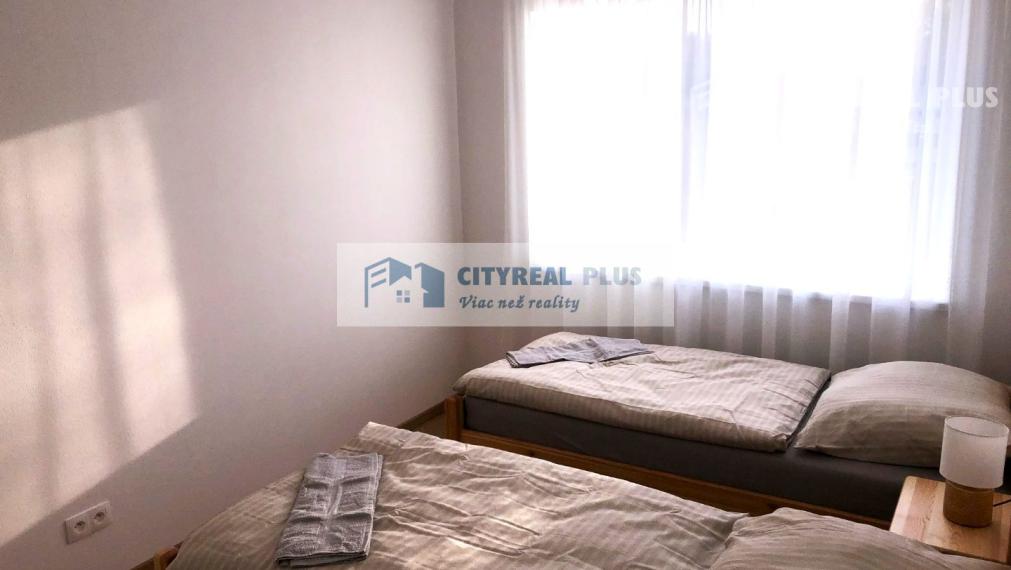 Predám novostavbu 4 izbového rodinného domu Palárikovo