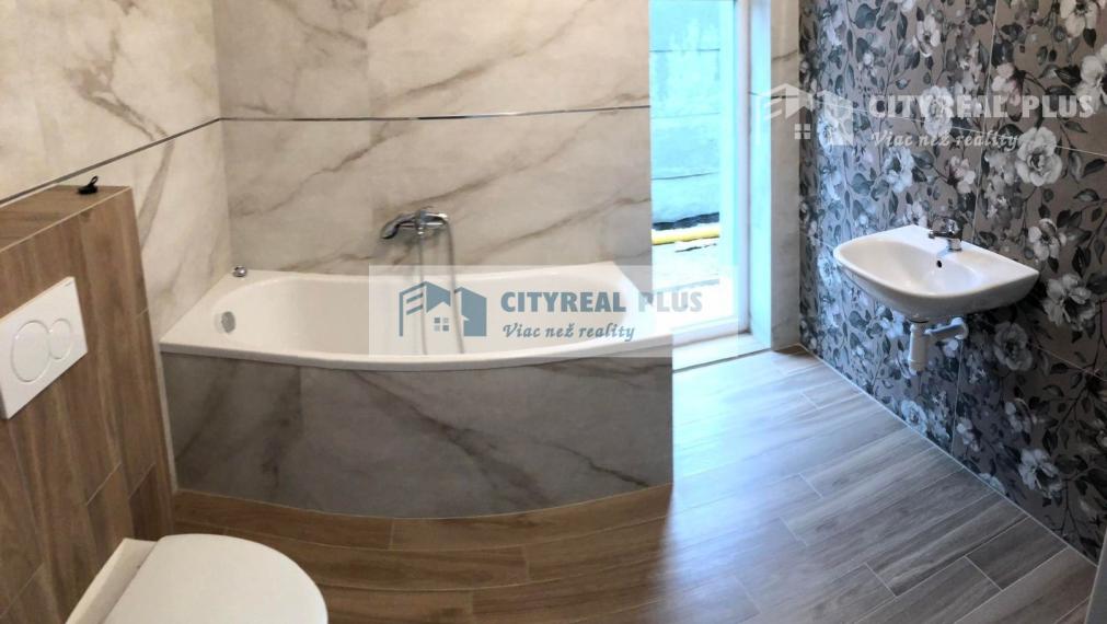 Predám novostavbu 4 izbového rodinného domu Palárikovo