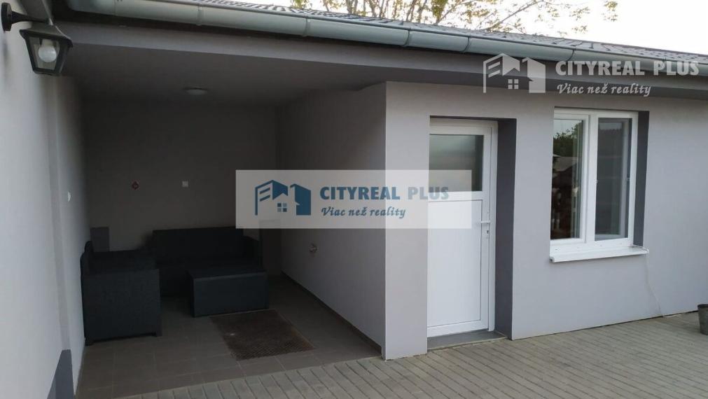 ZNÍŽENÁ CENA!!! Predám 3-izbový rodinný dom Šurany