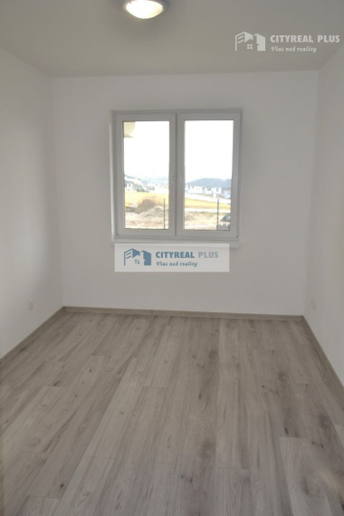 Na predaj nadštandardná  novostavba 4-izbového rodinného domu  v obci Lužianky