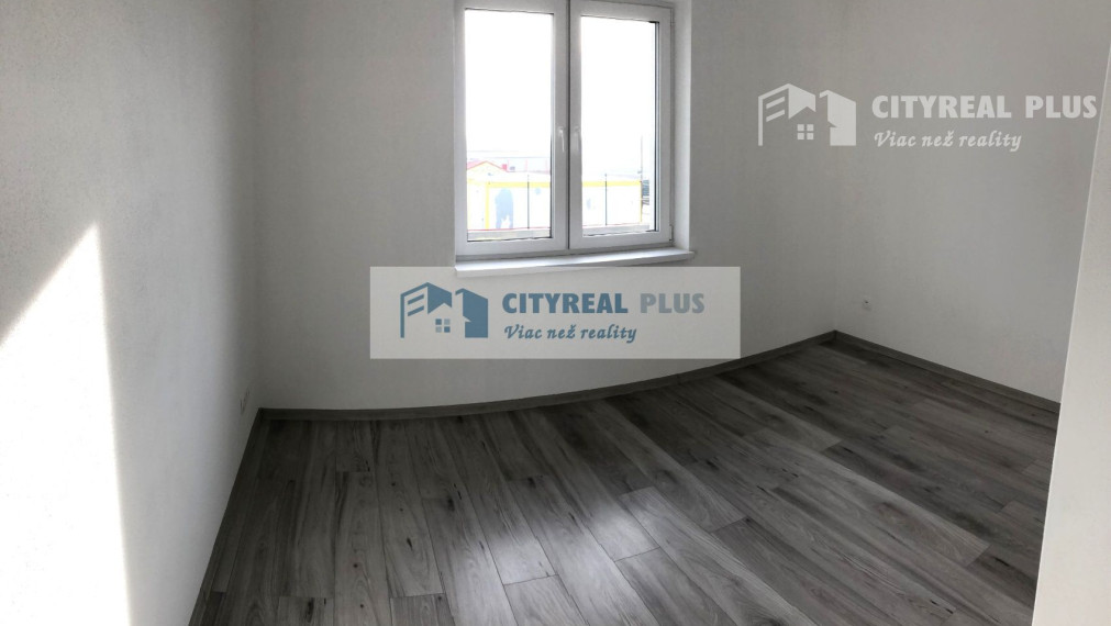 Na predaj nadštandardná  novostavba 4-izbového rodinného domu  v obci Lužianky