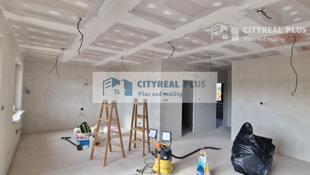 NA PREDAJ 4 IZBOVÁ NOVOSTAVBA - POSLEDNÝ DOM !!!