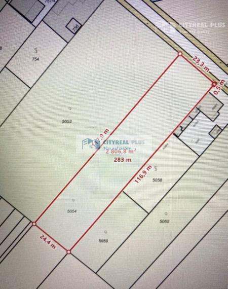 Ponúkame Vám na predaj pozemok v Hurbanove