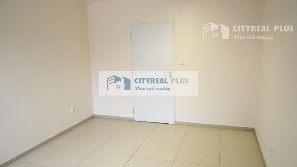 Prenájom kancelárskych priestorov v centre mesta Nové Zámky