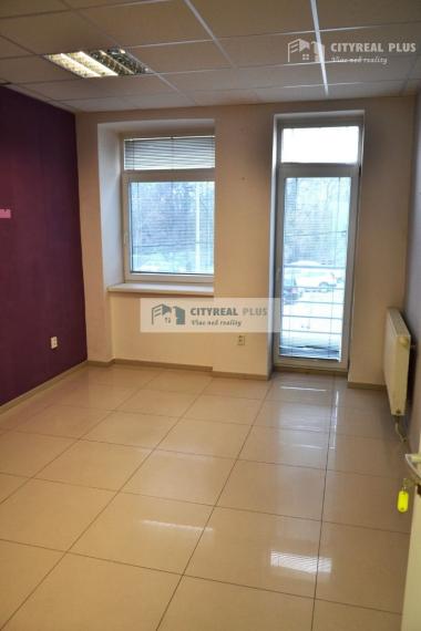 Prenájom kancelárskych priestorov v centre mesta Nové Zámky