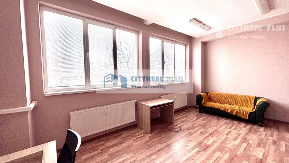 Ponúkame Vám na prenájom kancelárie a administratívne priestory v Nových Zámkoch!