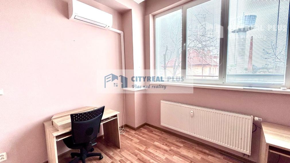 Ponúkame Vám na prenájom kancelárie a administratívne priestory v Nových Zámkoch!