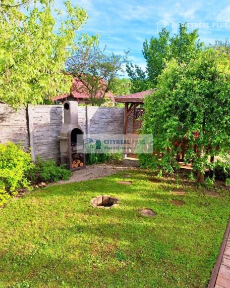 Znížená cena! Ponúkame Vám na predaj kompletne zariadenú chatku v Nových Zámkoch!