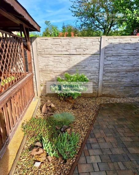 Znížená cena! Ponúkame Vám na predaj kompletne zariadenú chatku v Nových Zámkoch!