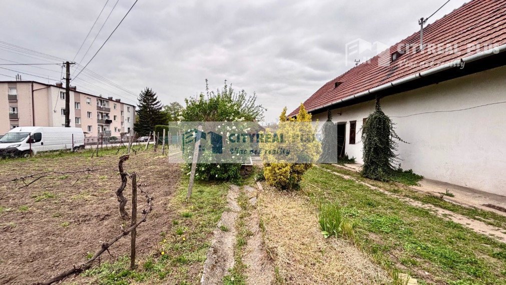 Výrazne znížená cena! Ponúkame Vám na predaj pozemok v Hurbanove!