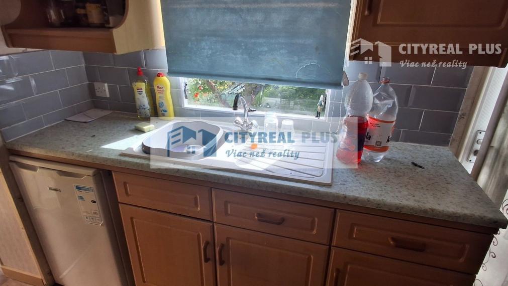 Ponúkame na predaj záhradu s obytným domom v obľúbenej záhradkárskej oblasti Ozón