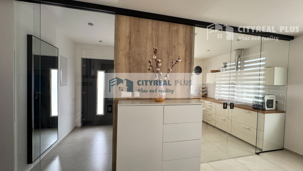 ZĽAVA !!! Ponúkam na predaj RODINNÝ DOM- BUNGALOV ANDOVCE