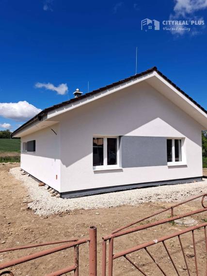Na predaj: 3-izbová novostavba len 9km od Podhájskej