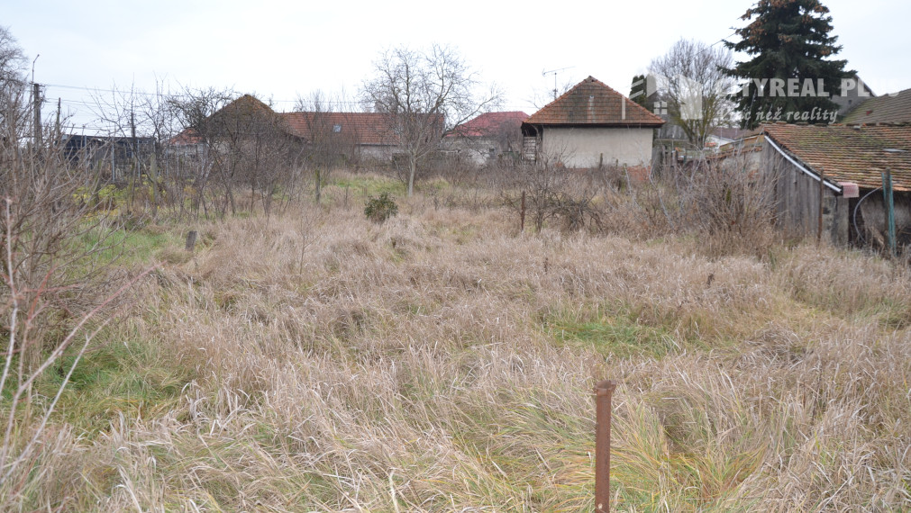 Na predaj krásny stavebný pozemok v obci Úľany nad Žitavou