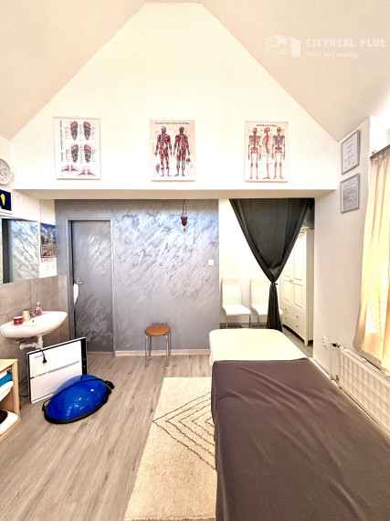 Ponúkame Vám na prenájom kancelársky priestor v Nových Zámkoch