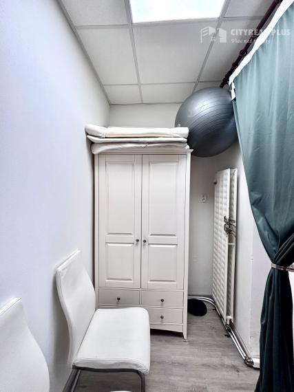 Ponúkame Vám na prenájom kancelársky priestor v Nových Zámkoch