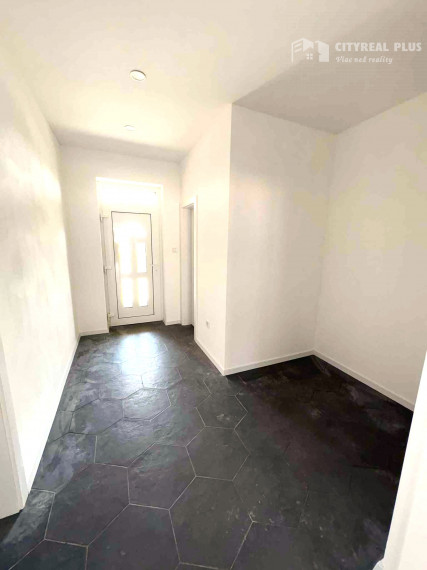 Na predaj  novostavba 4-izbového rodinného domu  Lužianky