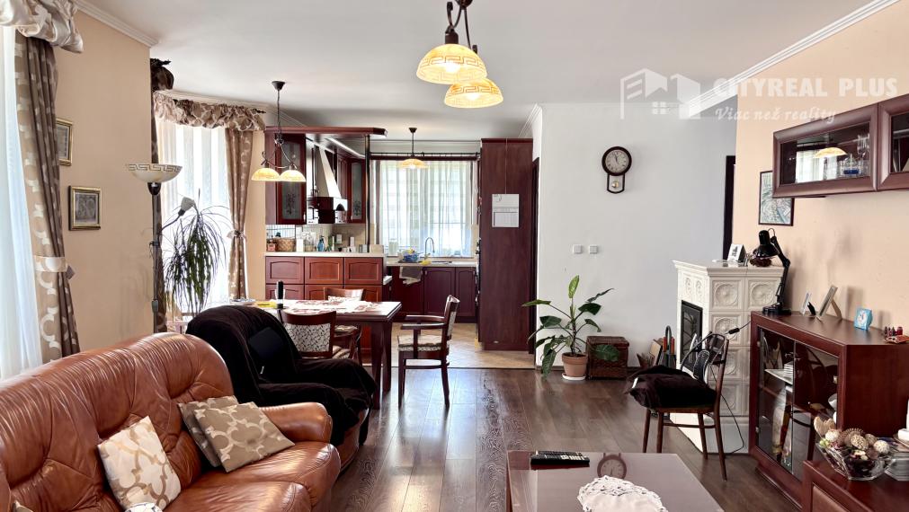 Ponúkame Vám na predaj 5 izbový rodinný dom v obci Bajč