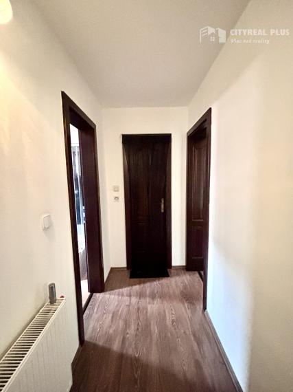 Ponúkame Vám na predaj 5 izbový rodinný dom v obci Bajč